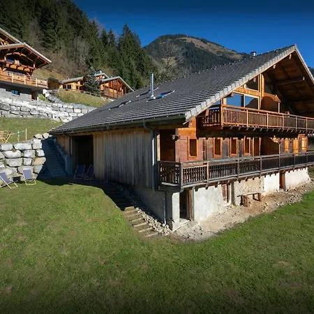 Wanderlust - Ovo Network Chalet